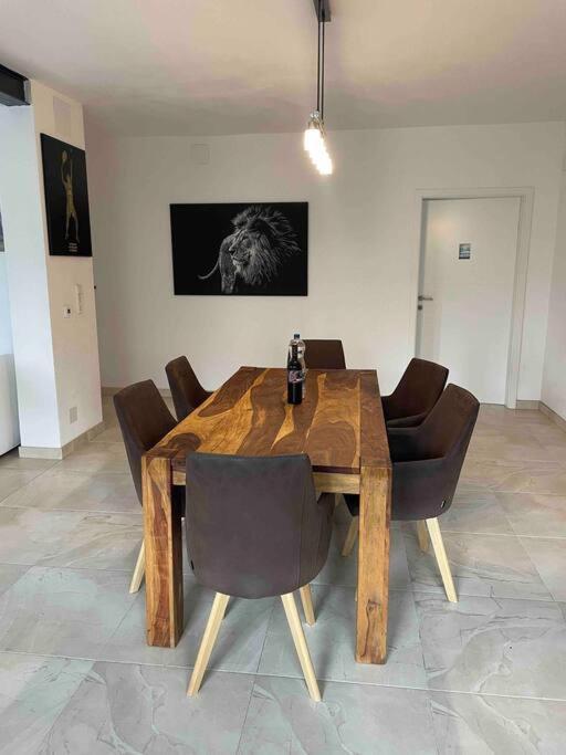 Moderne Wohnung Mit Stil Gross Gerungs Zewnętrze zdjęcie